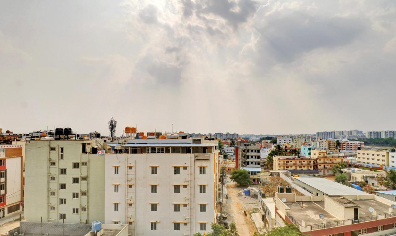 Hotel Treebo Three Drops Bangalore Exterior foto